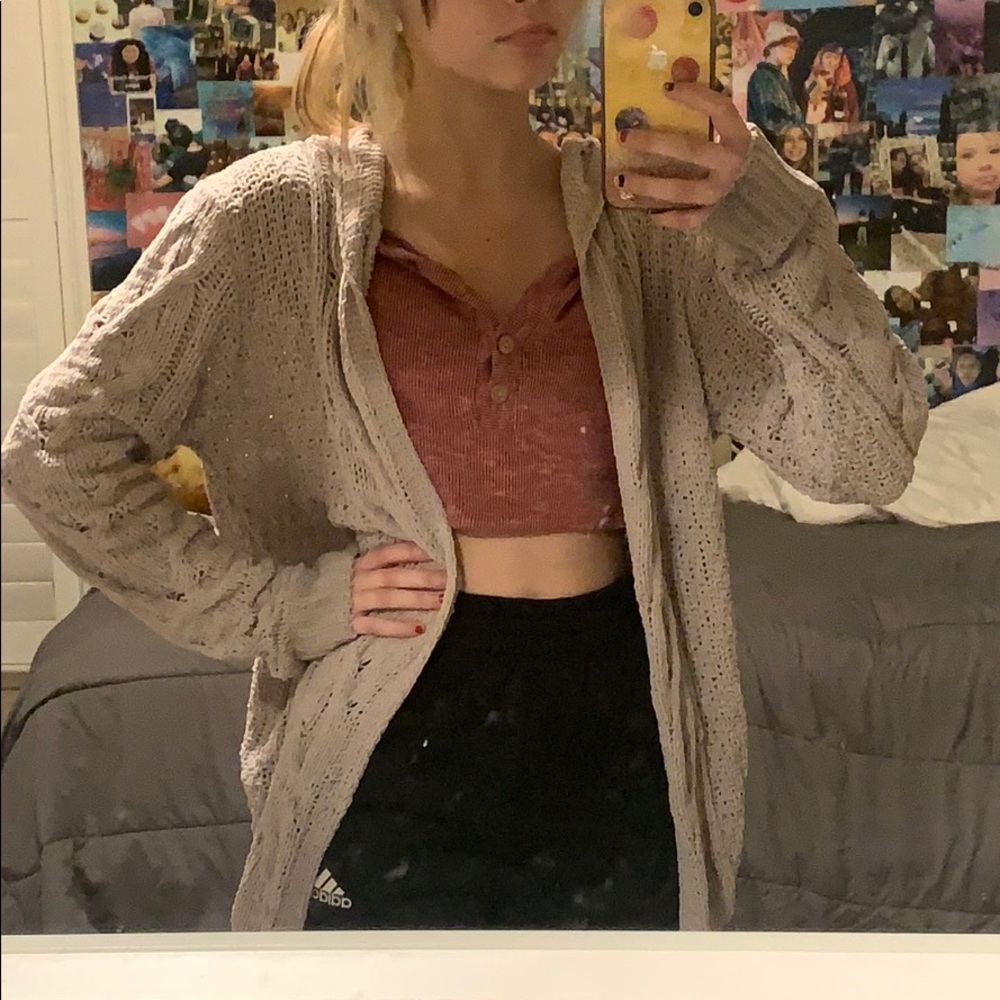 Cute woven tan sweater !